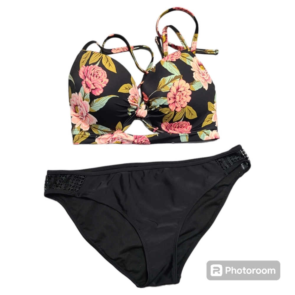 Swim suit